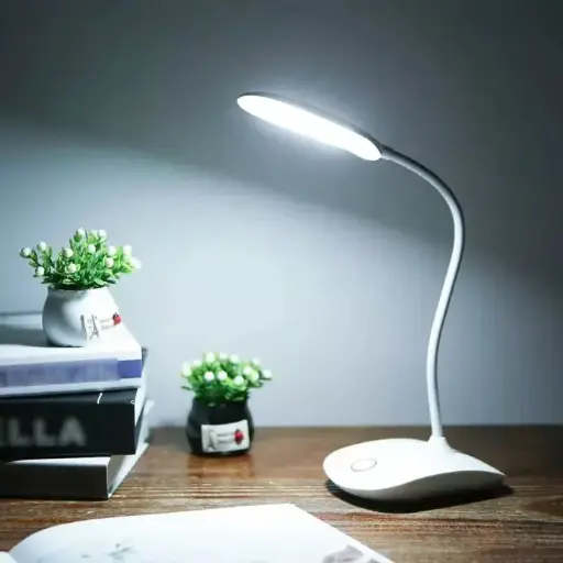 LAMPARA DE ESCRITORIO LED RECARGABLE